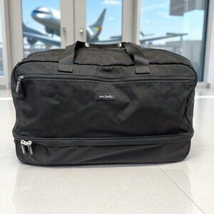 ❤️ vera bradley Black Wheeled Duffel Carry On Luggage